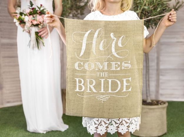Banner "Here comes the bride" 