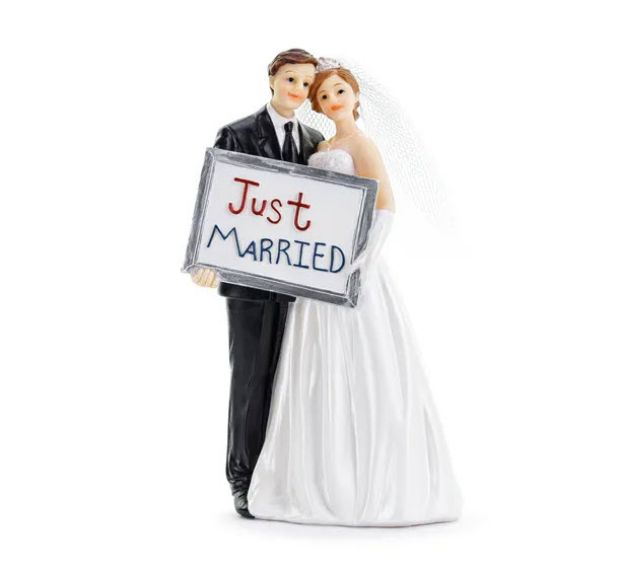 Topkagefigur brudepar med Just Married skilt 14,5cm